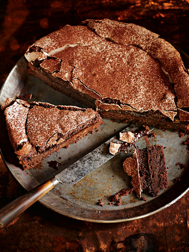 chocolate meringue cake